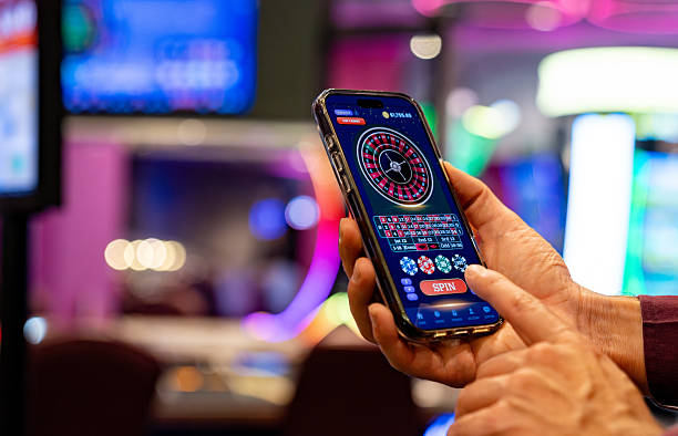 Satellite live dealer professional introducing a Fa Cai Shen Deluxe round